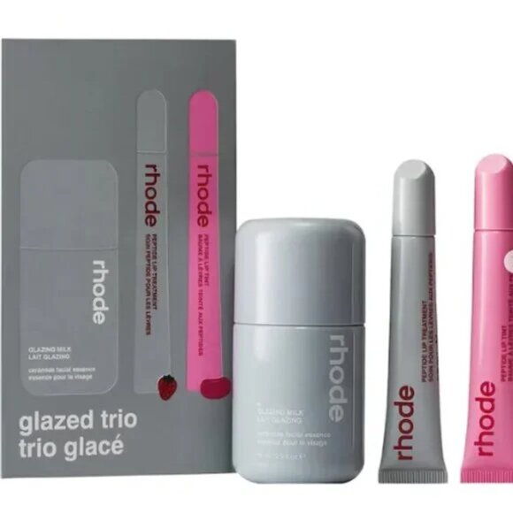 Rhode HOLIDAY GLAZED TRIO Gift Set GLAZING MILK, JELLY BEAN LIP, STRAWBERRY NIB - Picture 1 of 4